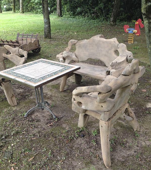 Manutenzione e sabbiatura arredo esterni