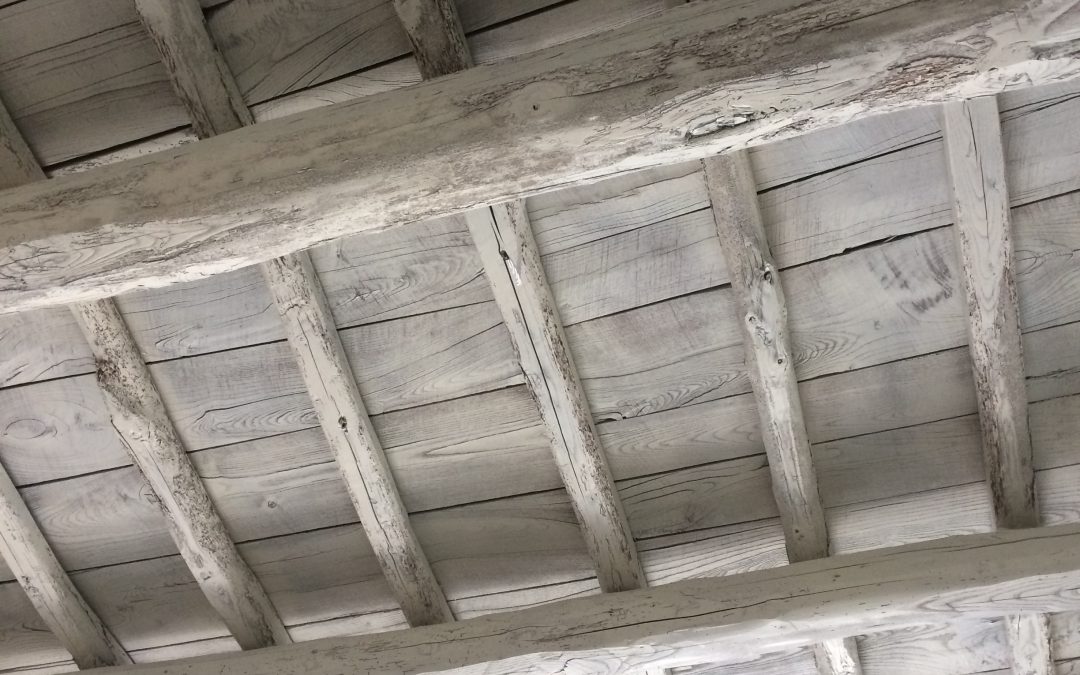 sabbiatura e trattamento soffitto bar