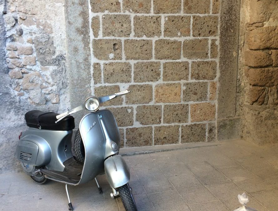 Eliminazione degrado urbano centro storico di Vallerano